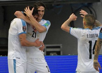 Uruguay somete a Colombia