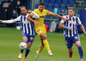 El Málaga araña un punto del Toralín