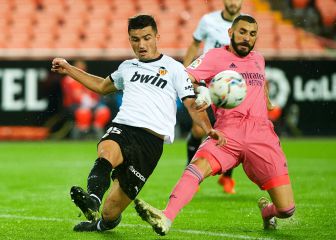 Guillamón, de cuarto central a indiscutible y líder de la Rojita