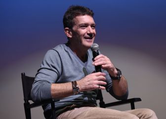 Banderas no cierra la puerta al Málaga