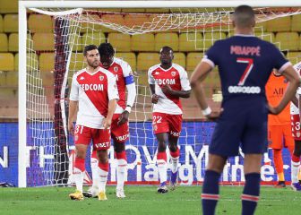 Cesc culmina una remontada memorable ante el PSG