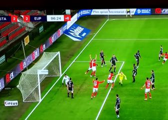 Tenemos al héroe del fin de semana: gol-milagro del portero en el 97'
