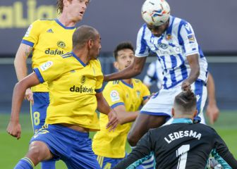 El líder sigue intratable