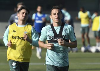 Guardado, Juanmi y Dani Martín, novedades en la lista del Betis