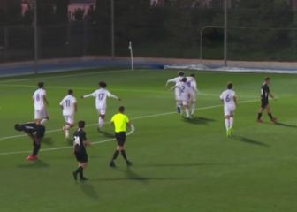 Un juvenil del Madrid marca un gol de esos que se anotan uno en toda una carrera: una pasada...