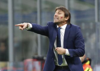 Conte mantiene varias dudas en el centro del campo