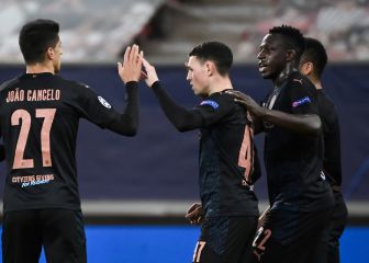 Foden, a octavos, y poco más