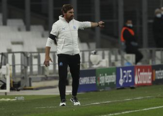 Villas-Boas pide retirar el dorsal 10 para homenajear a Maradona