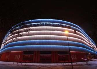 El Ramón Sánchez-Pizjuán 'veló' a Diego Maradona