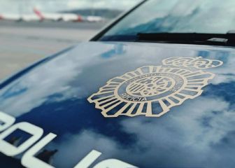 Dos detenidos y requisadas casi mil prendas falsificadas de equipos de fútbol