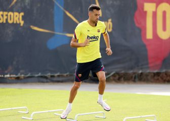 Busquets ya se ejercita sobre el césped