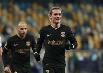 Griezmann se pone los galones de capitán en Kiev