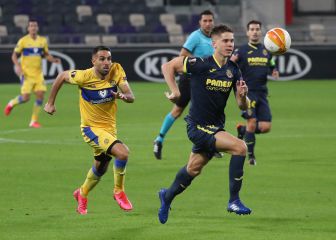 El Villarreal aplaza su pase con una defensa argentina de luto