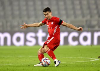 La roja a Marc Roca en su debut en Champions