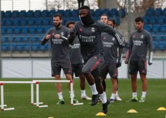 Benzema y Carvajal no se entrenan a un día del Alavés