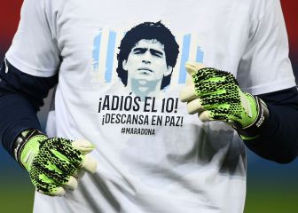 Así han sido los emotivos minutos de silencio del deporte por la muerte de Maradona
