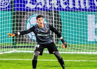 Cárdenas destaca en su estreno: 