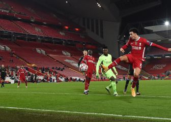 El Liverpool se impone al Ajax y ya está en octavos