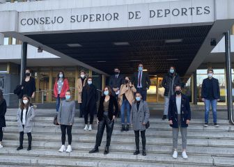 Reunión con las capitanas por la profesionalización del femenino