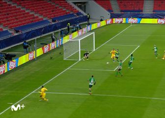 ¿Qué le hiciste, Valdano? Golazo de tacón y caño de Griezmann