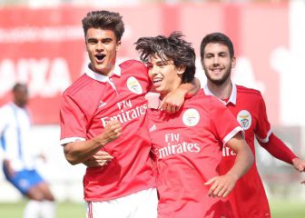 João Félix recibe a Jota, la joya que le eclipsaba en el Benfica