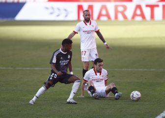 Zidane regala la pelota