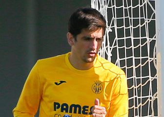 Gerard Moreno coge los mandos frente a la roca de Almirón