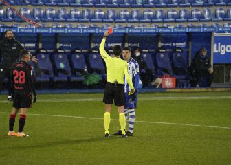 El Alavés recurrirá la roja a Battaglia ante la Real