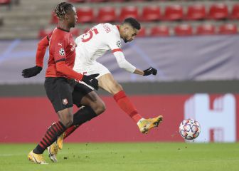 En Nesyri persigue a Haaland