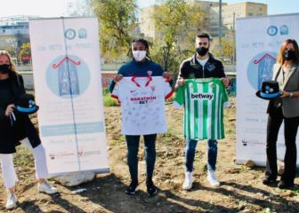 Sevilla y Betis apoyan el reto Tu Casa Azul de El Gancho Infantil