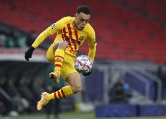 Dest, nominado a futbolista del año en Estados Unidos