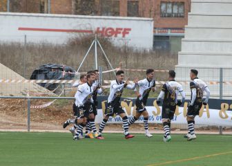 La Guardia Civil denuncia a varios jugadores de Unionistas por celebrar una fiesta ilegal