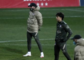 Simeone, al derbi con las únicas bajas de Giménez, Costa y Manu
