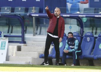 Bardhi y Campaña, las únicas bajas para el Camp Nou