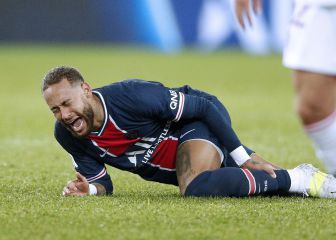 Neymar roto: se fue llorando en camilla tras una salvaje entrada