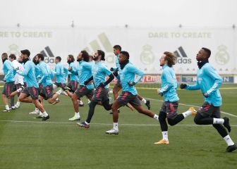 Noche de montañas rusas