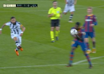 Sí fue penalti de Umtiti y el porqué de que no entrara el VAR