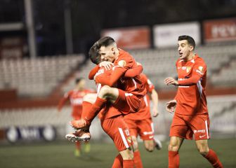 Los titulares salieron al rescate de un Valencia desastroso