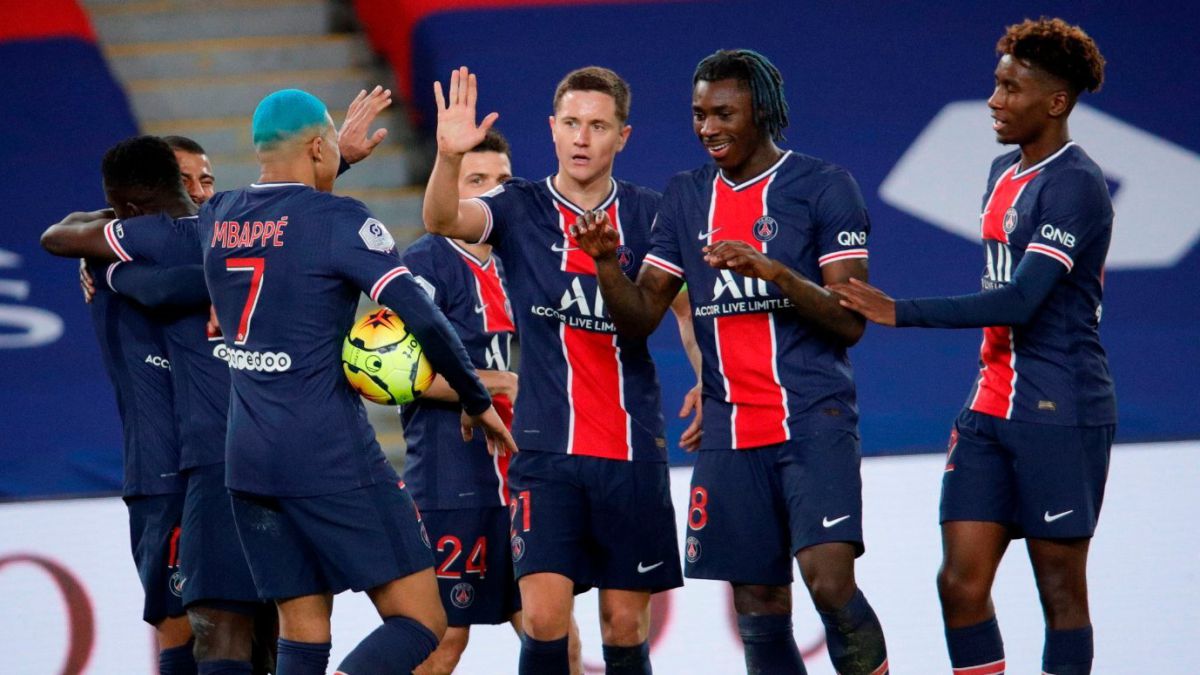 El PSG se impone al Lorient (2-0) y el Lille sigue líder  El PSG se impone al Lorient (2-0) y el Lille sigue líder