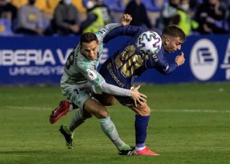 Aprobados y suspensos del
Betis: caos atrás, letal arriba