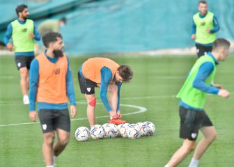 Ibai e Iñigo Vicente entran por los sancionados ante el Huesca