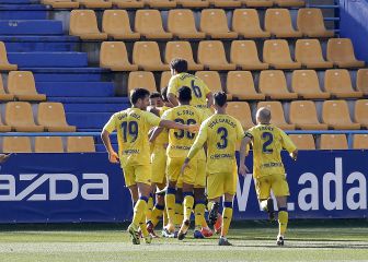 El Alcorcón saca la cabeza