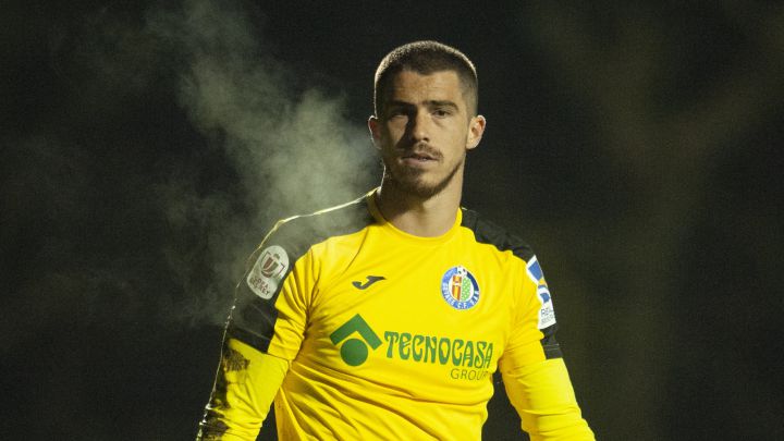 Yáñez debutó en Primera a los veintisiete años