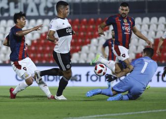 Olimpia se lleva el Clásico en penales y llega a la semifinal