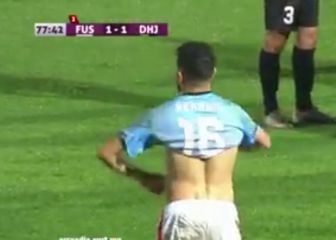Cuando descubres por azar te equivocaste de puesto en el fútbol: ¡increíble escena!