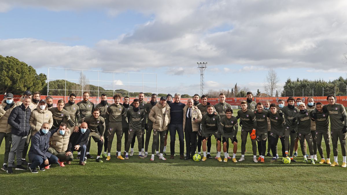 El doctor Villalón, una vida de Oro y Brillantes en el Atlético