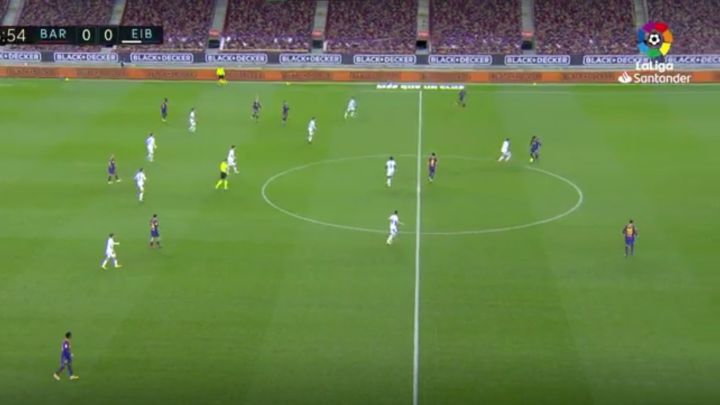 Si hay público, se le cae el Camp Nou encima: cantada garrafal de Araújo que costó el empate