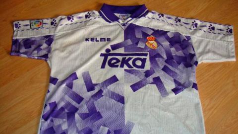 ¿Cuál ha sido la camiseta más extravagante del Real Madrid?
