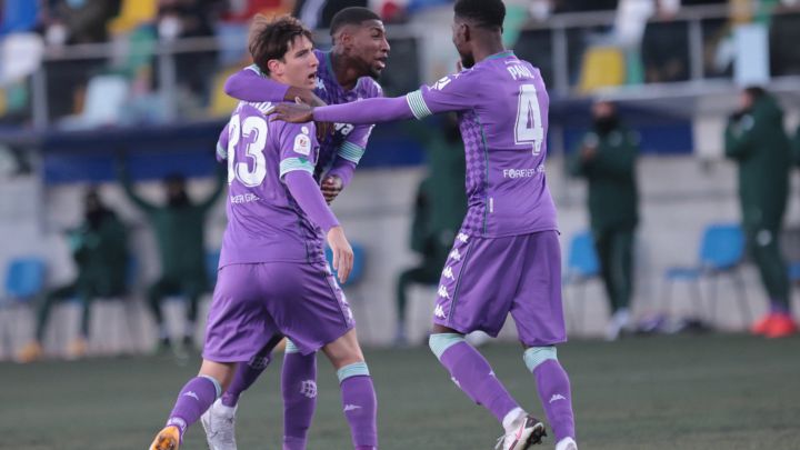 Miranda y Emerson despiertan del sueño al Mutilvera