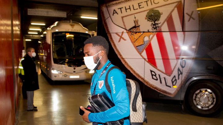 El Athletic no puede aterrizar en Barajas y se vuelve a Bilbao